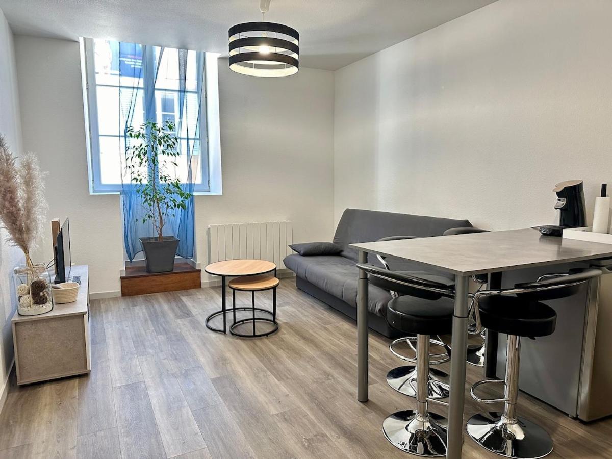 Appartement Calme Au Coeur De La Ville لون-لو-سونييه المظهر الخارجي الصورة